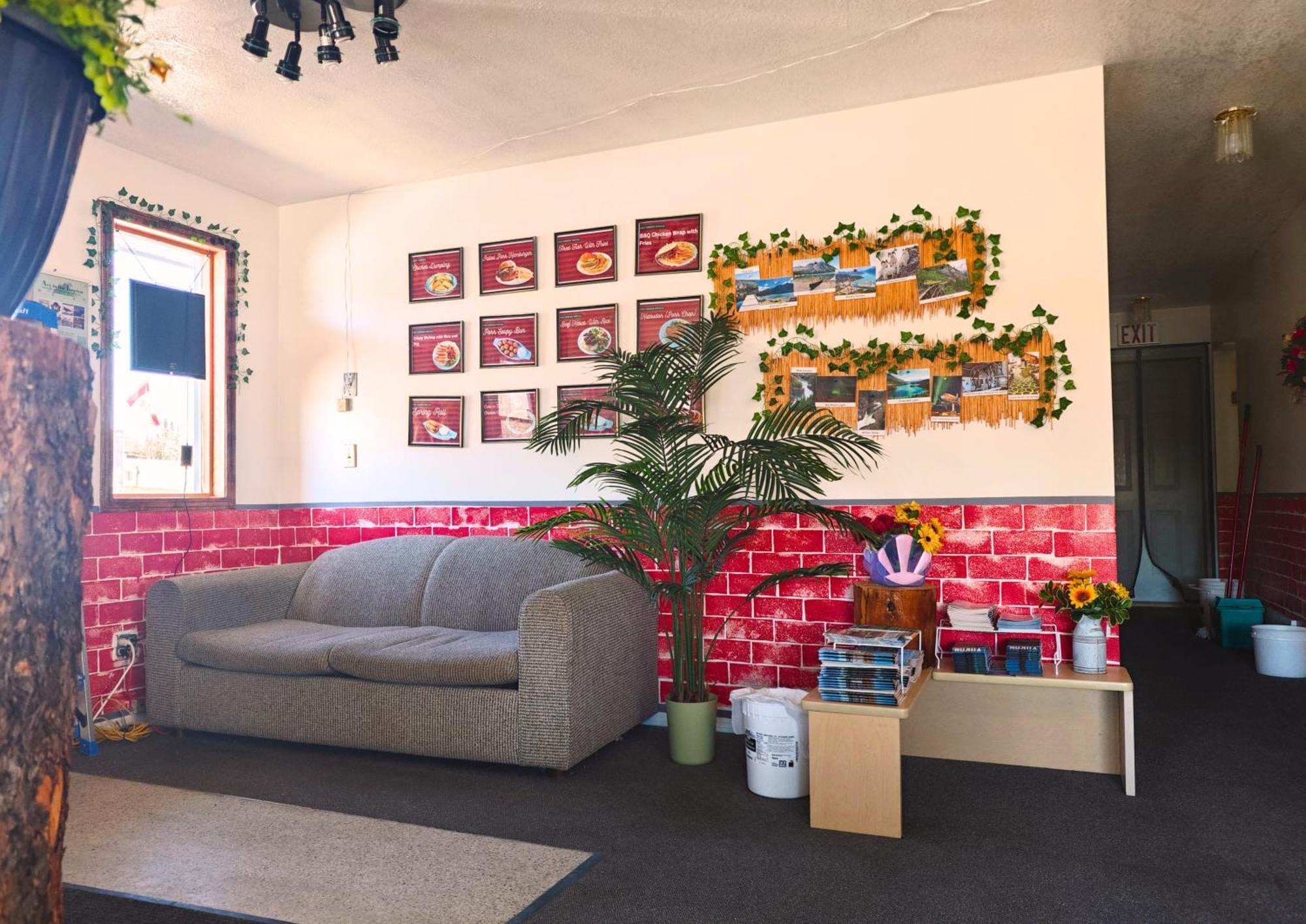 Cozy Corner Motel & Restaurant ヘーンズ・ジャンクション エクステリア 写真