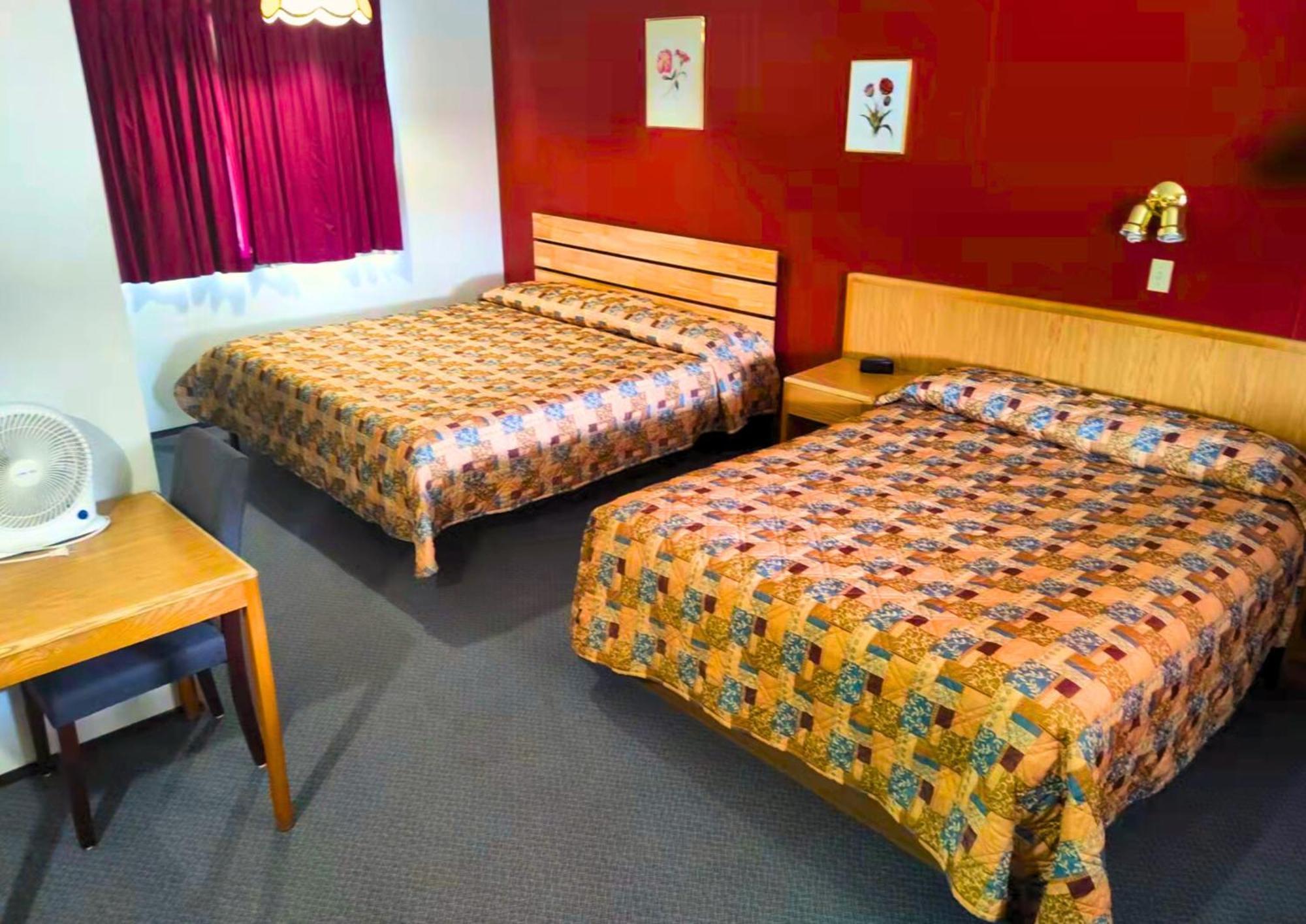 Cozy Corner Motel & Restaurant ヘーンズ・ジャンクション エクステリア 写真